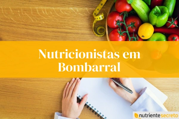 Nutricionistas em Bombarral com alimentos saudáveis.