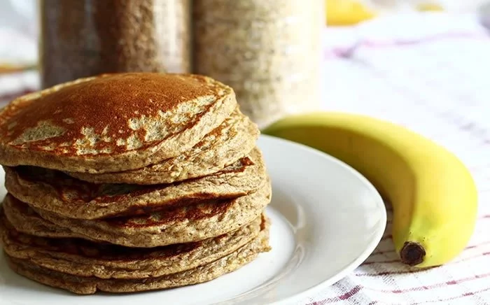 Pequeno almoço com Panquecas de Banana