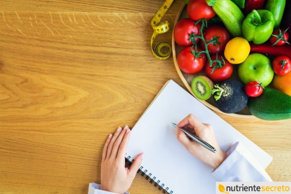 Nutricionista Nutricionista Mariana F. Cruz